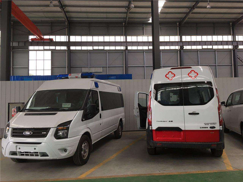 廣州救護車廠家跟你聊聊為什么無人避讓救護車？01