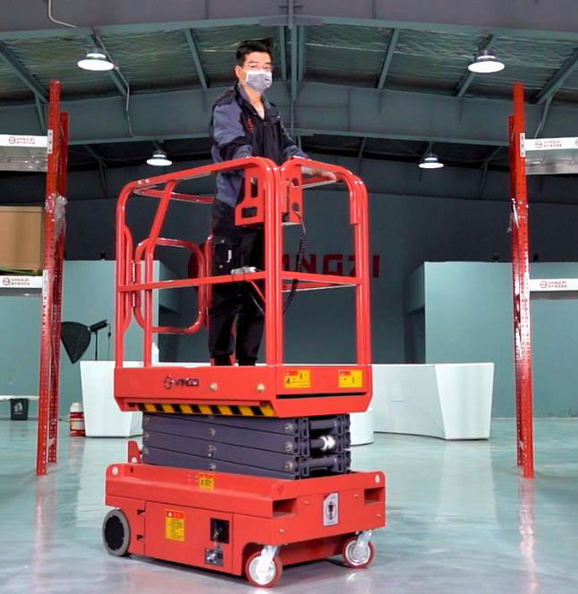 操作剪叉式升降機時需要遵守哪些安全規(guī)則