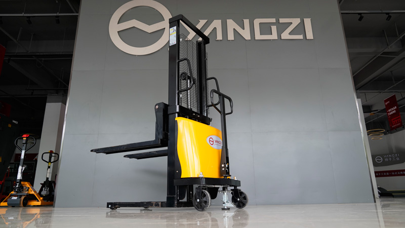 關(guān)于電動(dòng)叉車的10個(gè)最常見問題