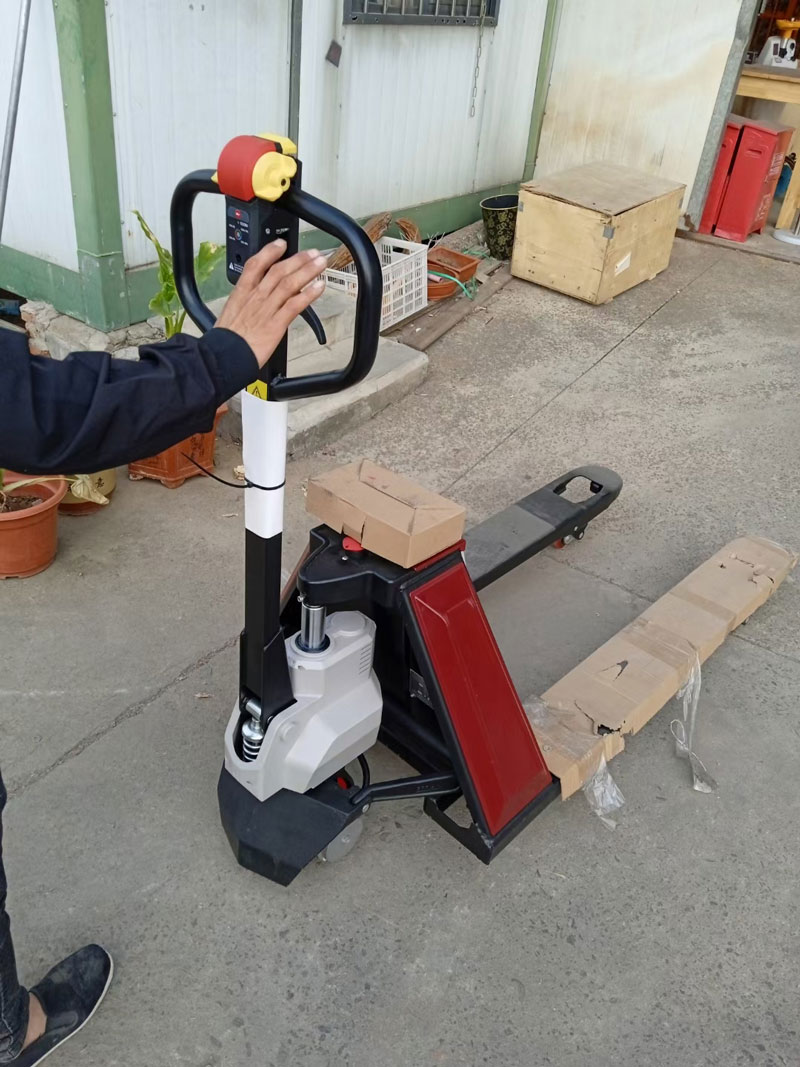 手動搬運車故障分析及解決方法，讓您更了解如何保養(yǎng)